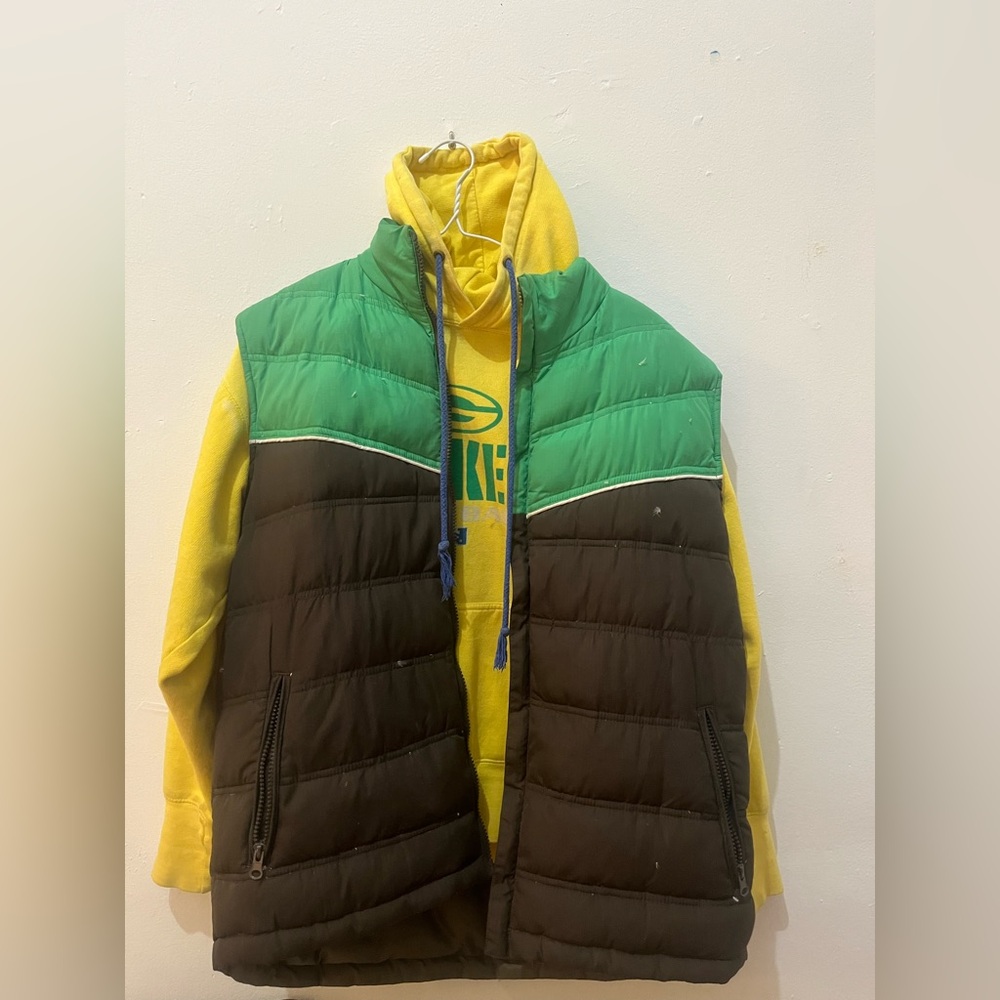 Green & Black Winter Vest / Gilet / Bodywarmer, Large